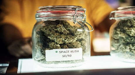 Store Marijuana Properly jar loaded with weed buds